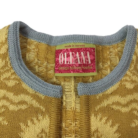 Oleana Cardigan Sweater Norway Norwegian Size L Wool Floral Knit Solveig Hisdal - Picture 10 of 12